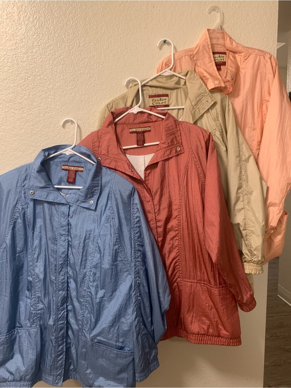 4 vintage 80s/90s windbreaker jackets